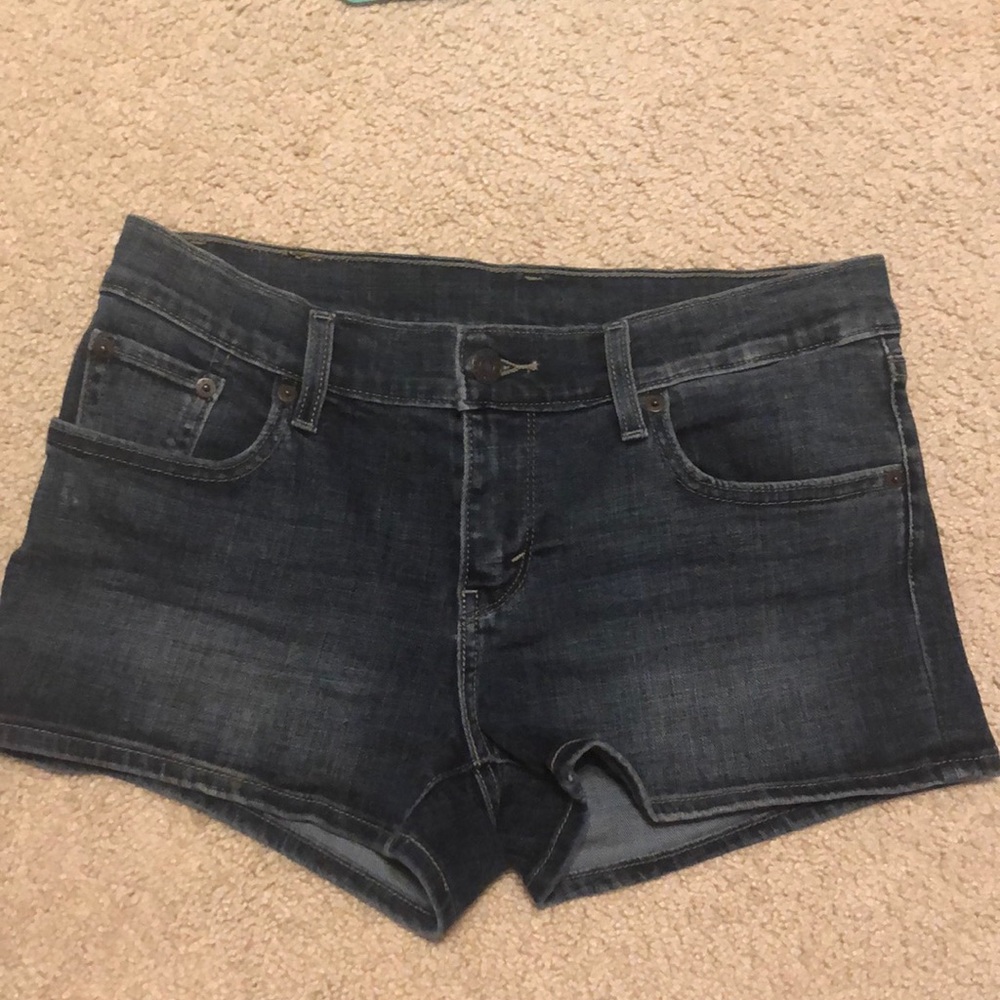 Levi shorts
